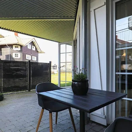 4 Person In Bogense
